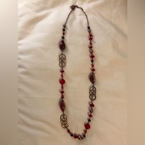 Necklace with red tones